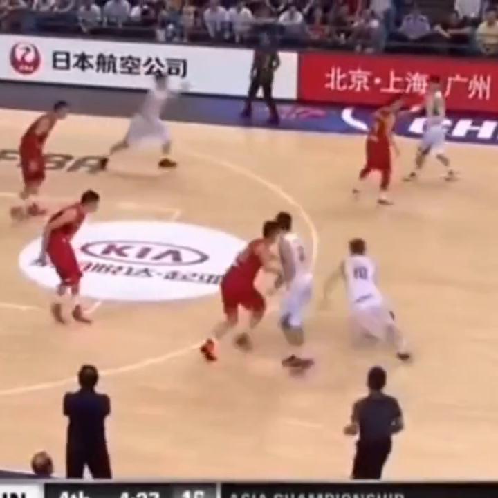 2015年长沙亚锦赛中国男篮队VS韩国队！中国完成20分大逆转！