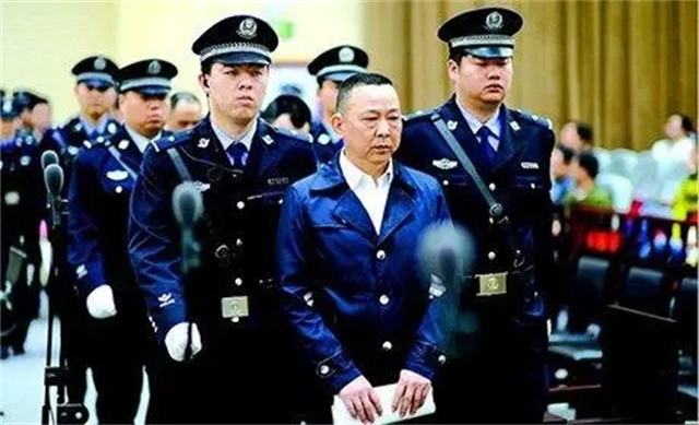 2014年，刘汉前妻出庭作证，刘汉流泪：我最对不起的就是你