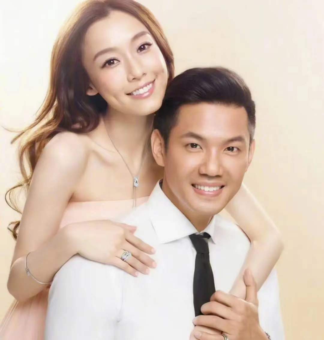 别总盯着陈建州,是时候扒一扒范玮琪了,怪不得两人能做夫妻