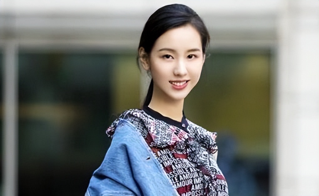 颜值不足脖子凑！这8位女星的天鹅颈太优越，气质一下就出来了