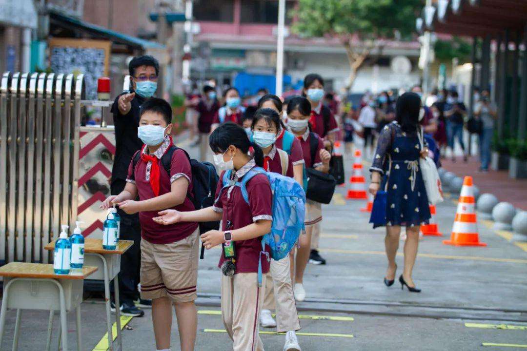 青岛莱西78名学生确诊，家长彻夜难眠，担心的事情发生了