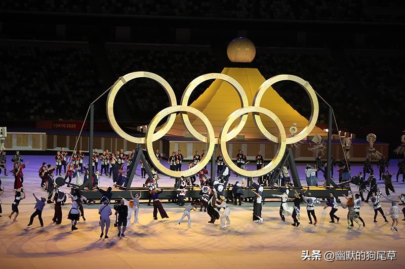 奥运会旗帜上的五环有什么象征意义？