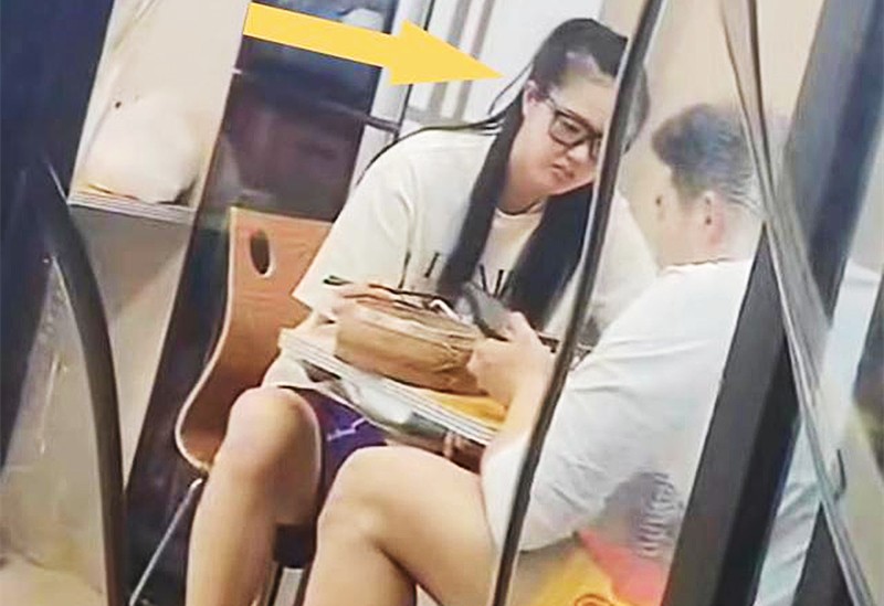 女排张常宁凸出（变化好大！张常宁久违现身，面容憔悴+身材走样，球迷：认不出了）