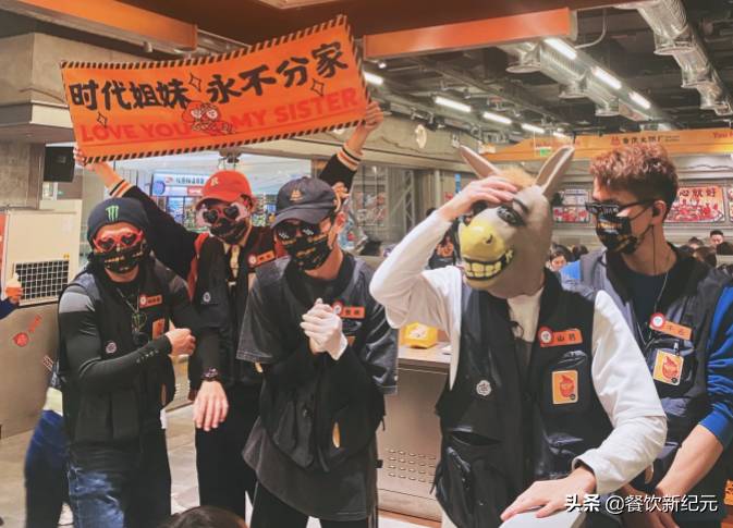 盘点2021年10大网红火锅，有的靠老板娘颜值走红，各个身怀绝技