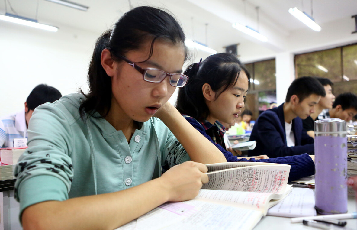 2022高考迎新规，4类学生可能无缘高考，复读生会受到影响吗？