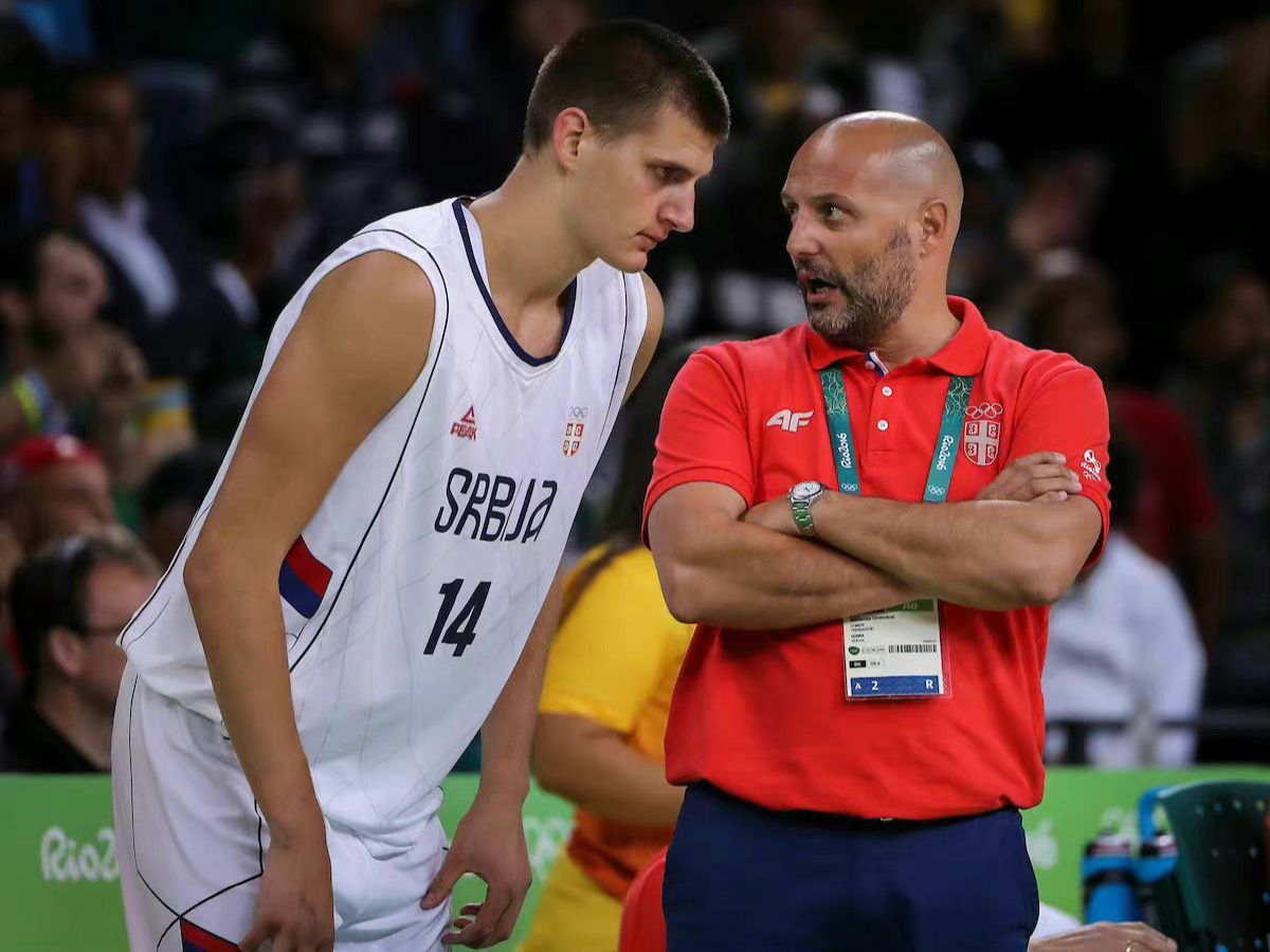 杜峰下课！塞尔维亚教练接手中国男篮，中国男篮迎来巨变