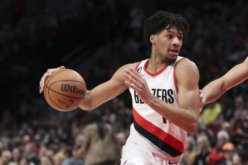 nba交易截止日2022直播（在2023年NBA交易截止日，每支球队都应该解决的一件事）