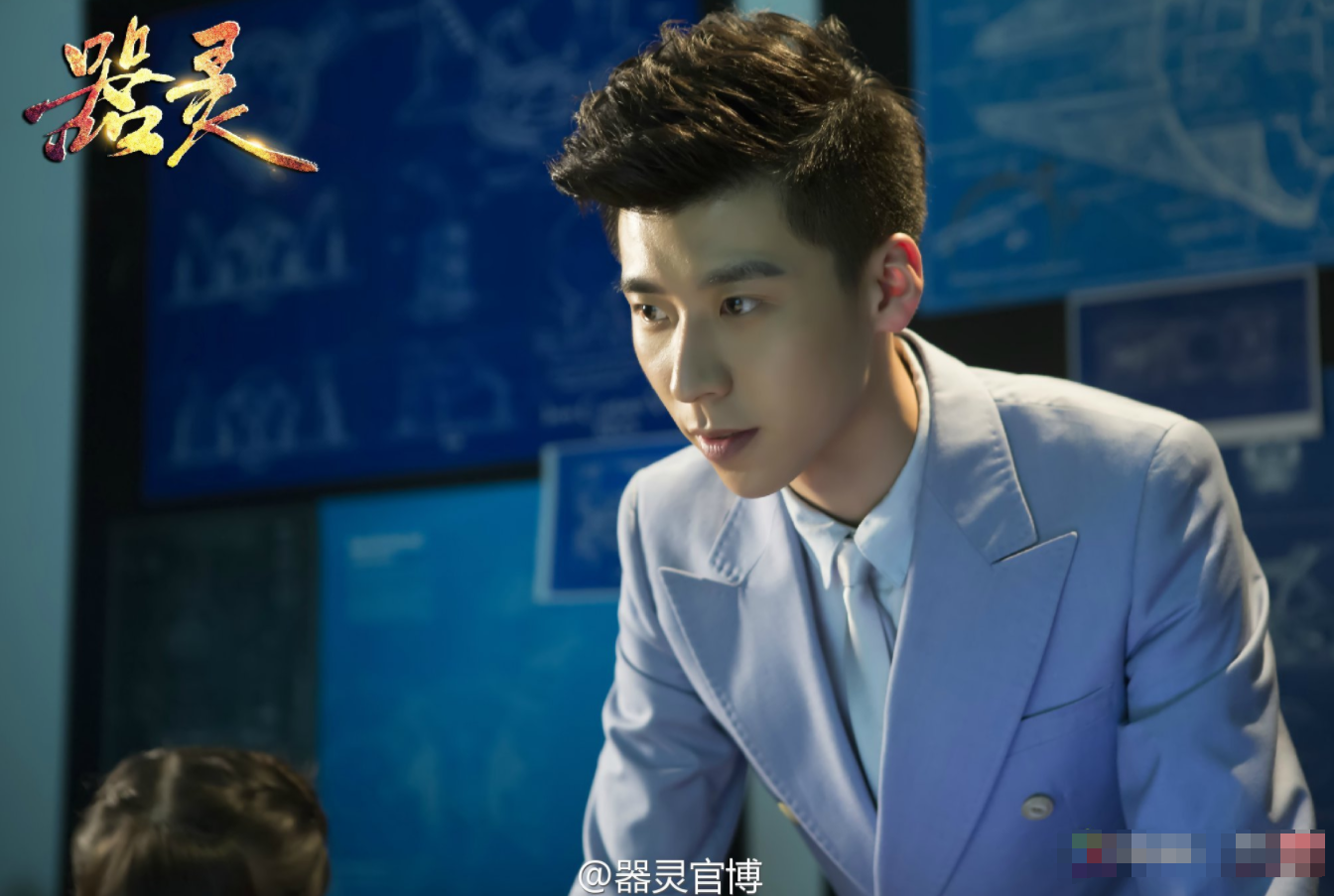 和马龙曾是省队队友，参加13届《快男》出道，后拍戏当上男一号