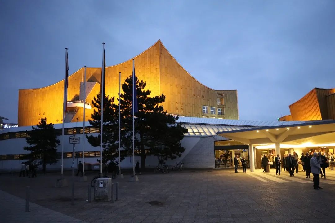 柏林音乐学院(柏林音乐学院世界排名)