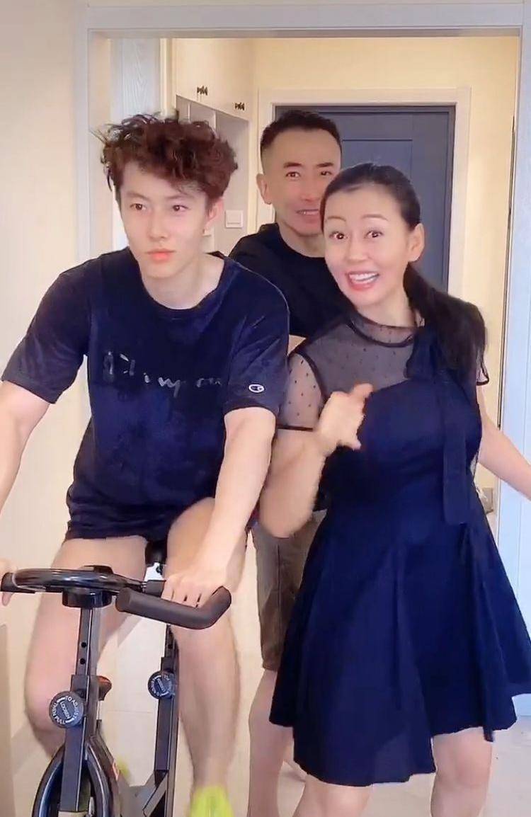 陶昕然结婚图片