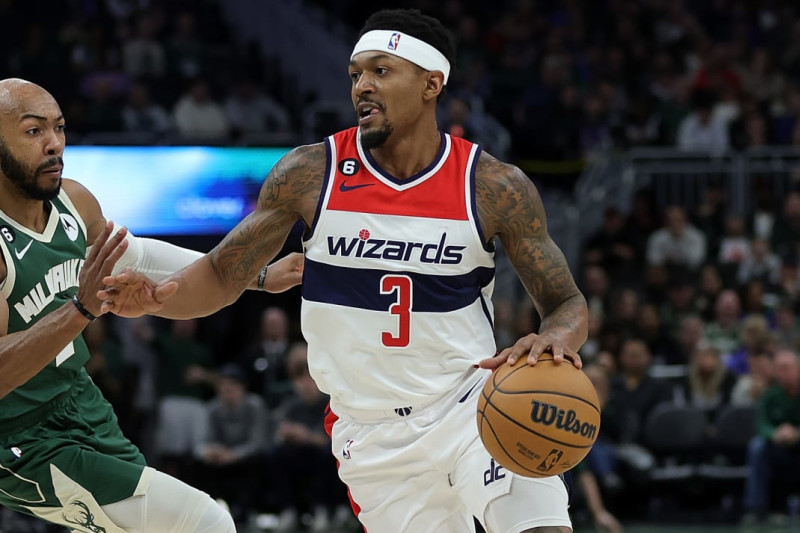 nba交易截止日2022直播（在2023年NBA交易截止日，每支球队都应该解决的一件事）