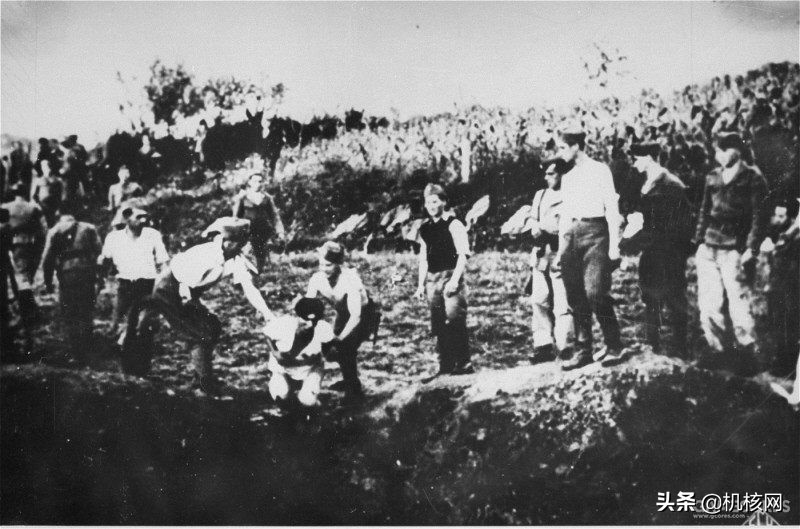 巴尔干土地上的无声呐喊 | Spomenik纪念碑考