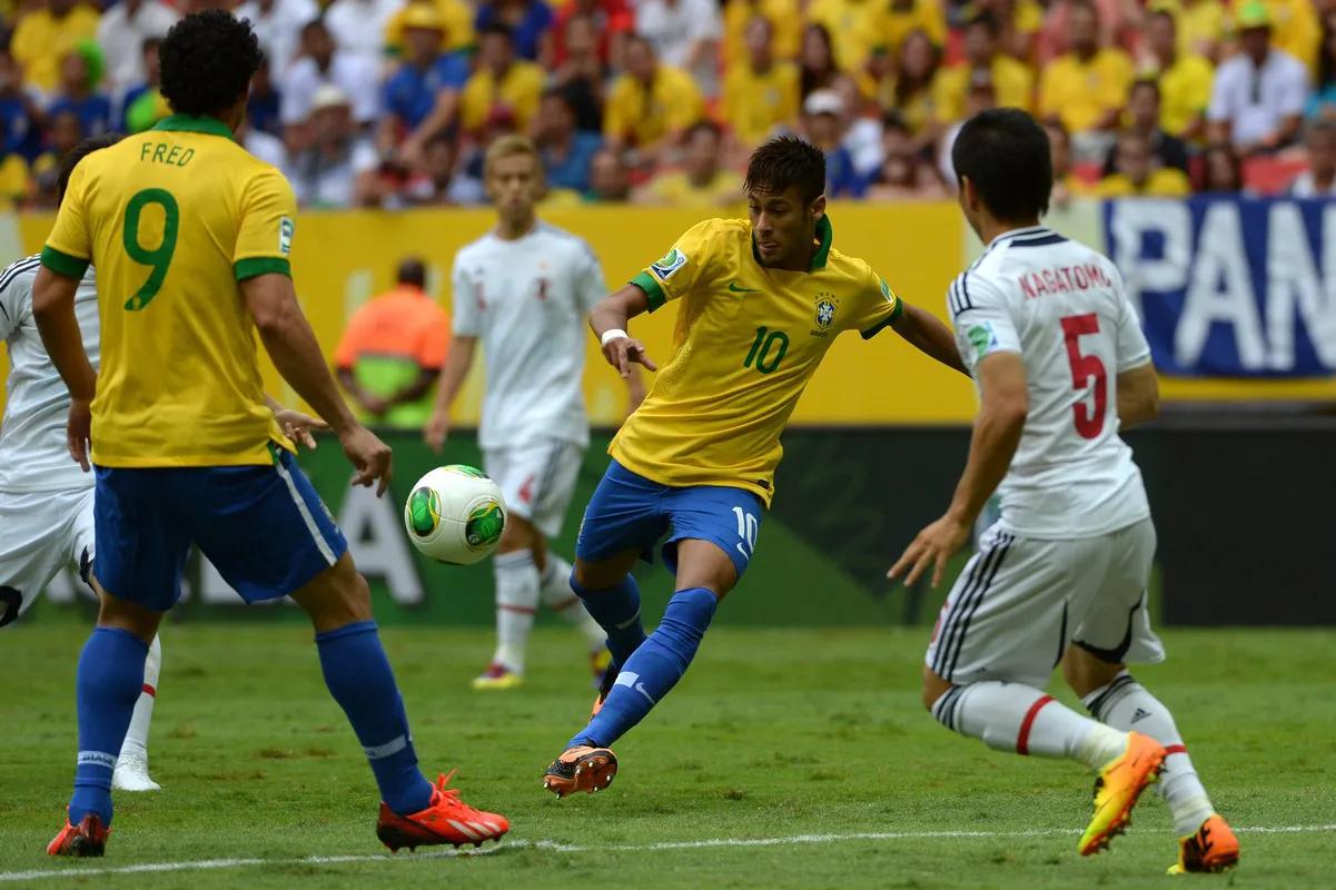 联合会杯小世界杯(2013年联合会杯，欧美豪强世界杯预演，桑巴成功夺冠)