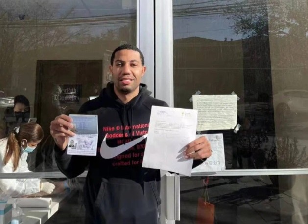 格林在cba哪个队效力过（浙江男篮外援格林抵达国内，第二阶段有望上场，联手吴前抗衡辽粤）-趣拿体育