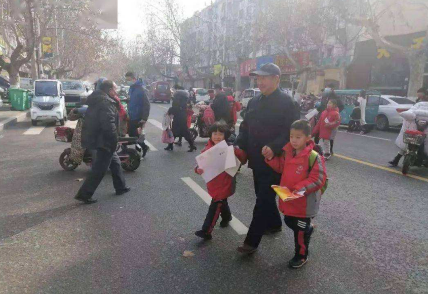 除了浙江省外，全国中小学生将提前放假，“神兽”就要回家了