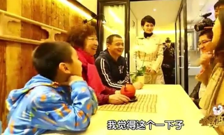 北京1家5口蜗居19㎡老房，空间逼仄！设计师爆改成5室2厅别墅