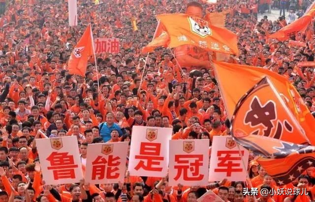 什么樣的足球填形容詞abb（你記得自己兒時(shí)的足球夢(mèng)嗎？）