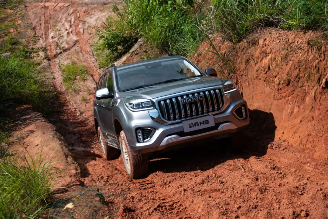 2.0T+8AT，21.48万元起，哈弗H9离“露营神器”，仅差一个PHEV版