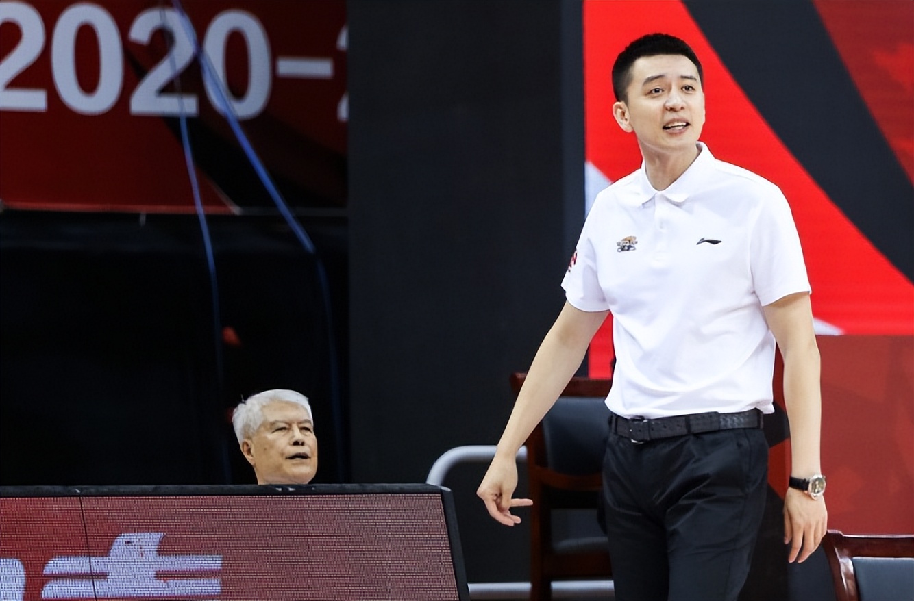 CBA第一帅杨鸣：他的帅，当今娱乐圈无人可以复制