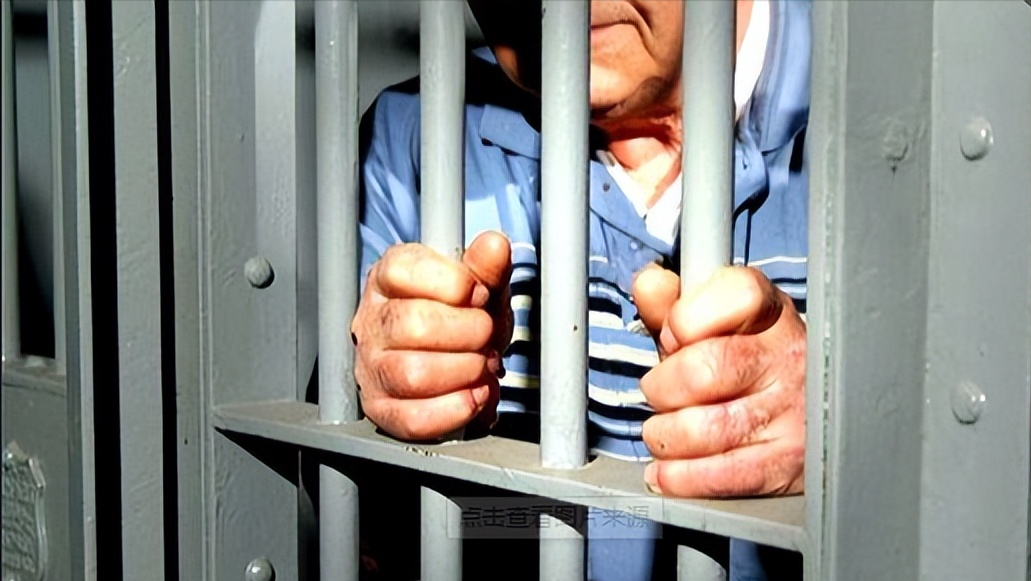 从央视名嘴到阶下囚，失业的邱启明近况如何？直播卖货令人唏嘘