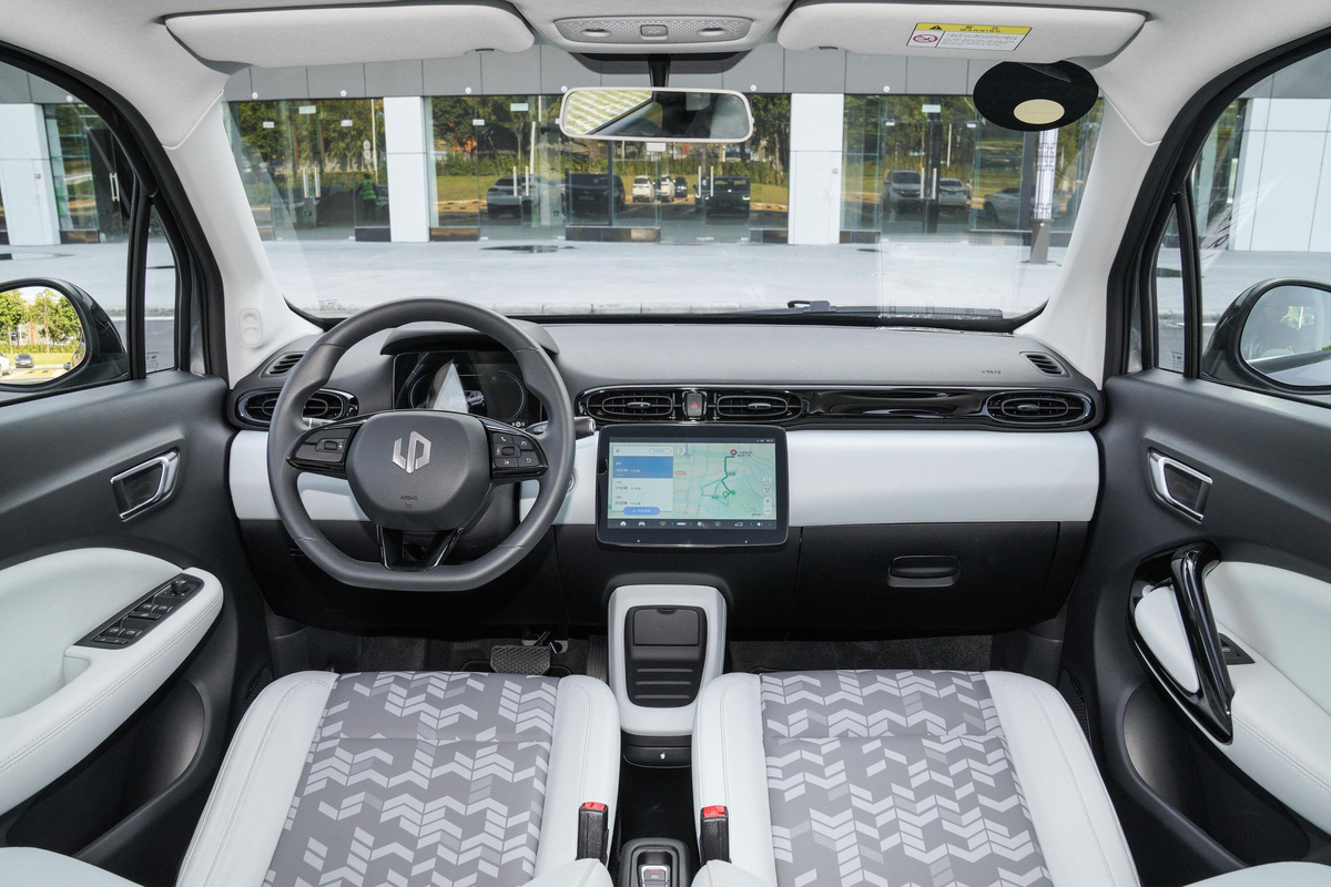不止五菱MINI EV！10万元以内，市区通勤的纯电车还有这三大选择