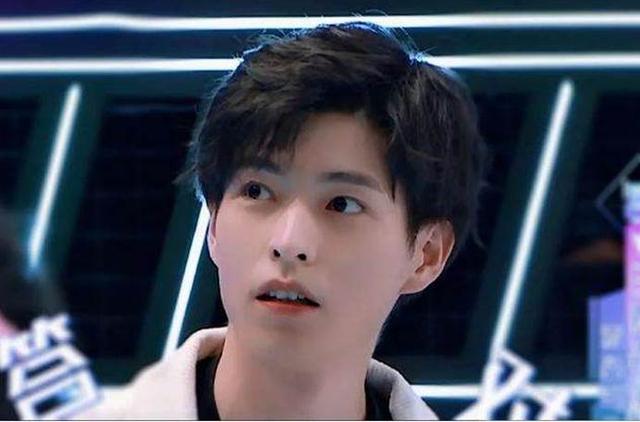 高考状元北大校草酷似杨洋，始于颜值忠于才华，人类高质量学霸