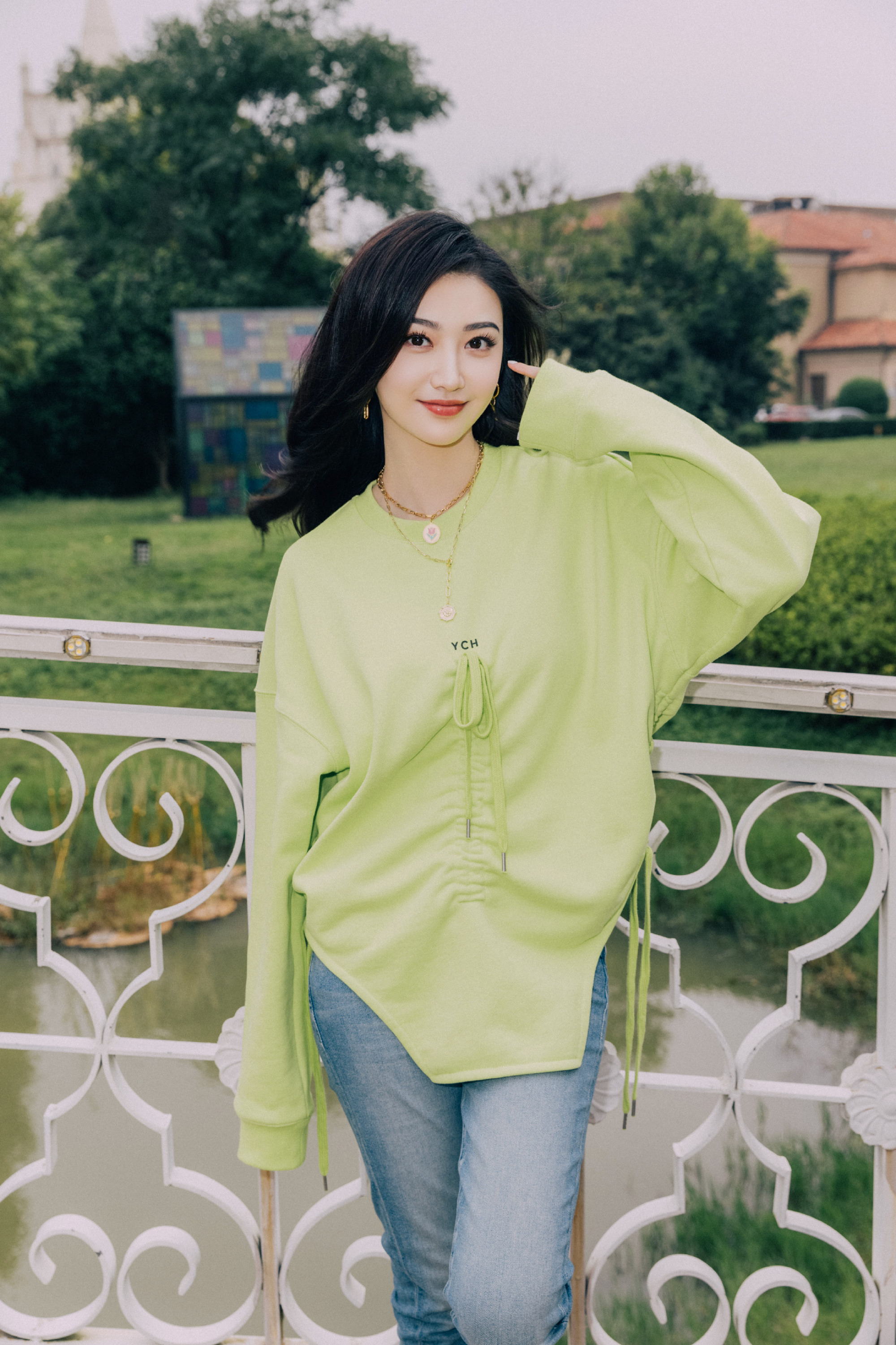 女神景甜的這些拍照技巧，用好便能拍出美美的照片，值得一學(xué)