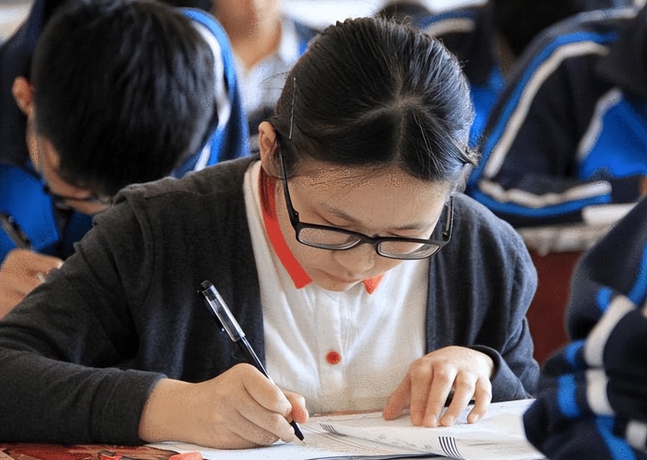 高考结束后才明白，真正有“后劲”能考高分的，其实是这两类学生