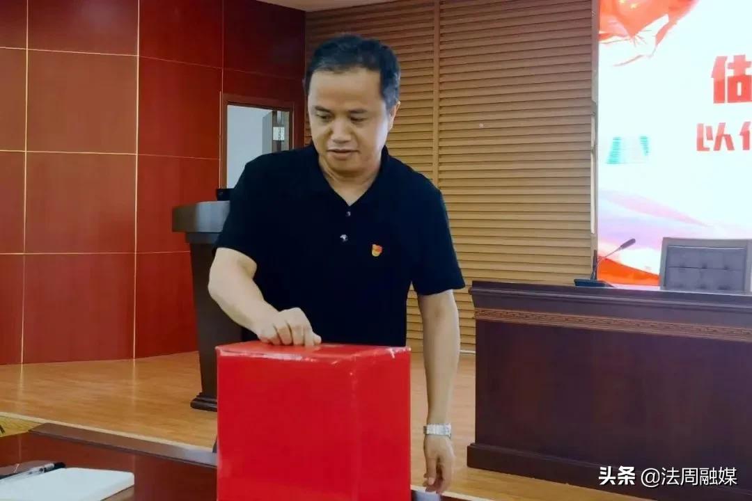 澧县人民医院开展“七一”系列走访慰问活动