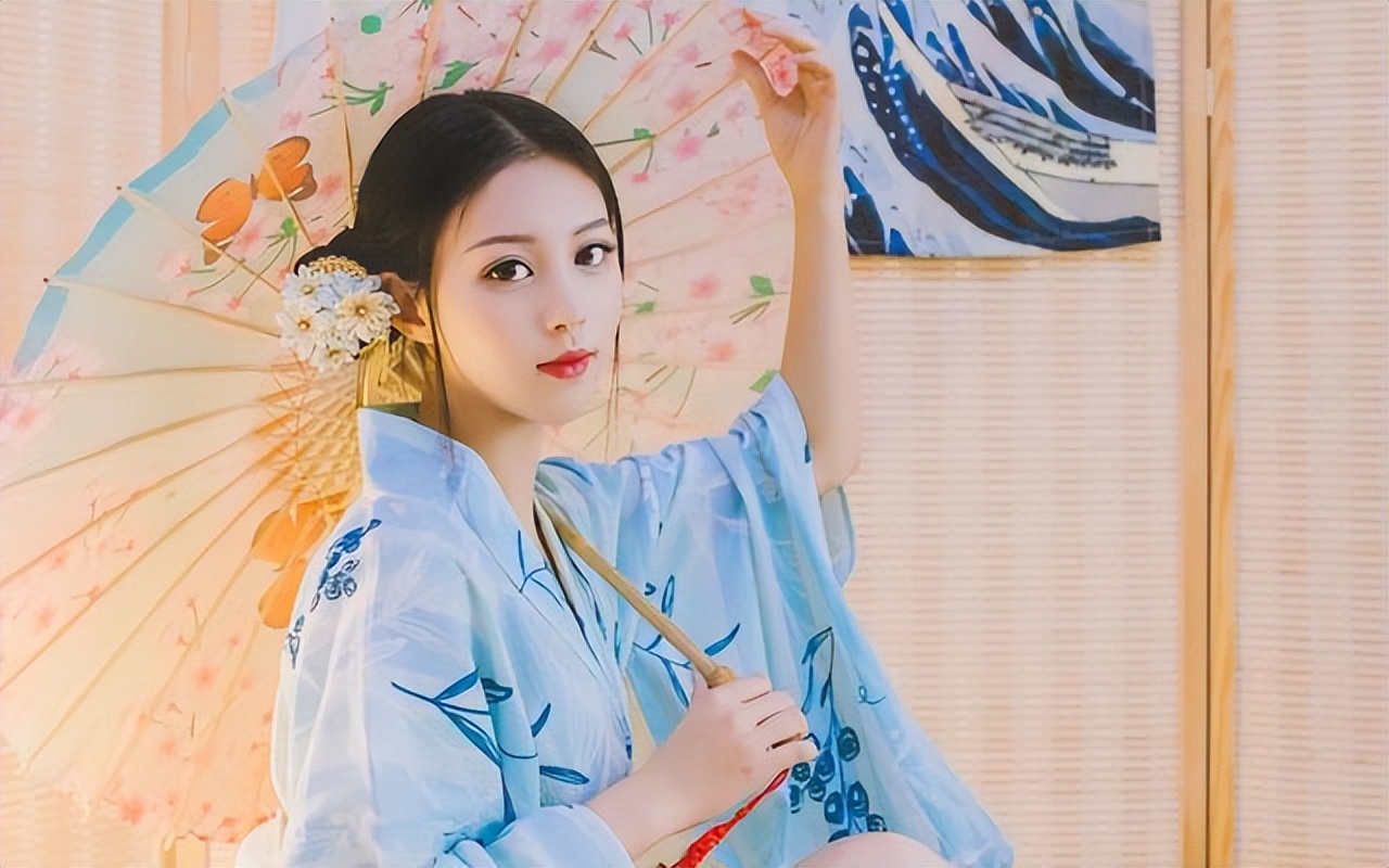 第一次給女生發(fā)紅包多少合適？要根據(jù)這些情況來決定