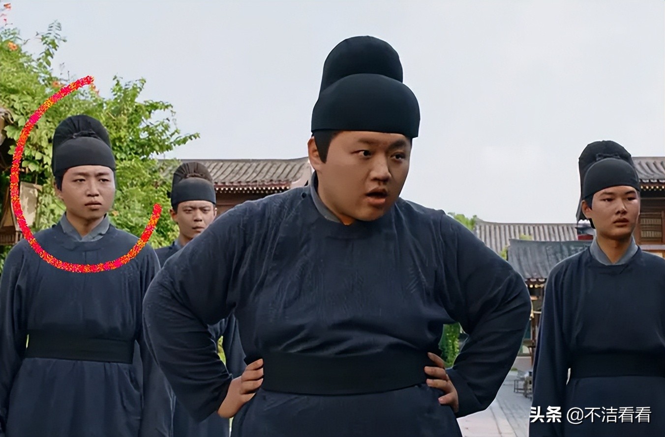《梦华录》中的顶级配角，从路人到榜眼，出演十几个角色