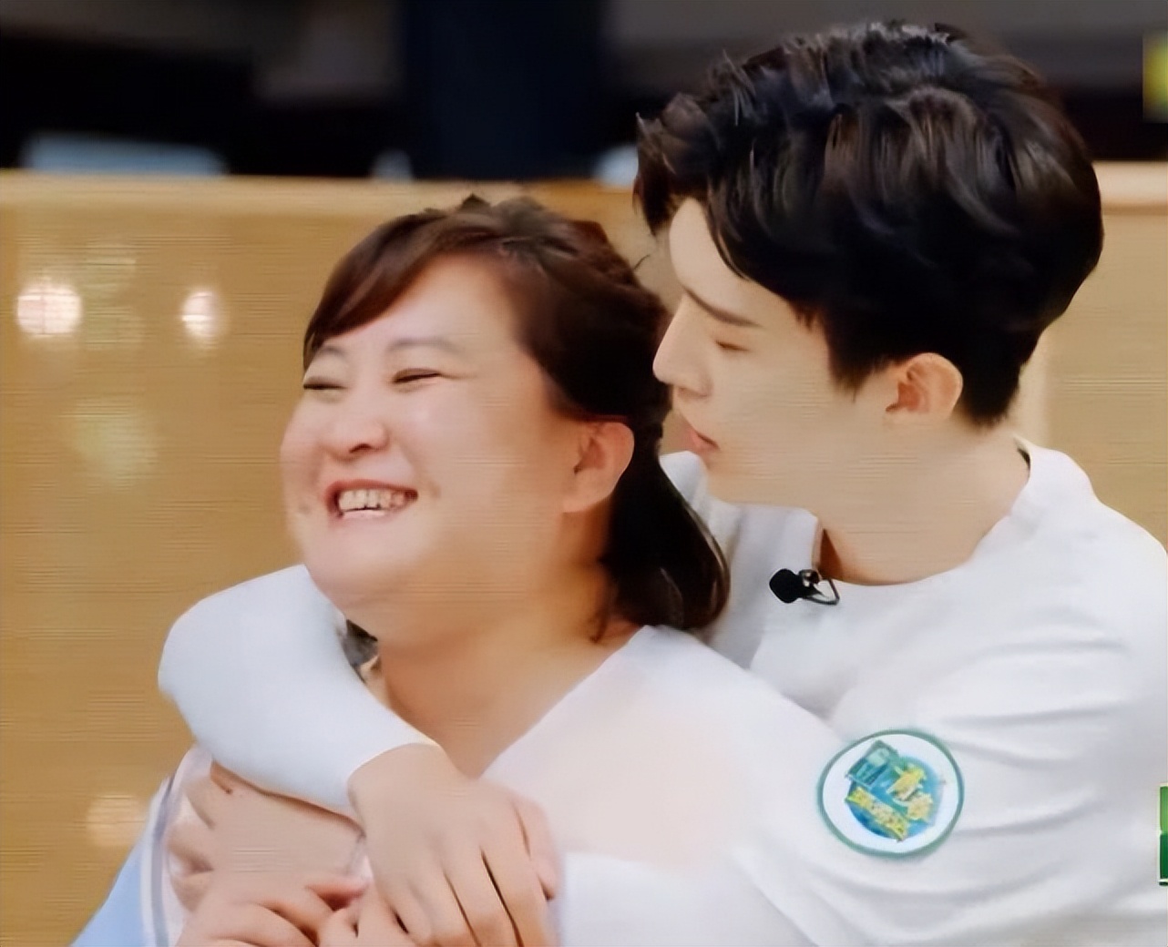 cp遍布娱乐圈却从未被骂，坐拥3000男神，贾玲是怎么做到的？