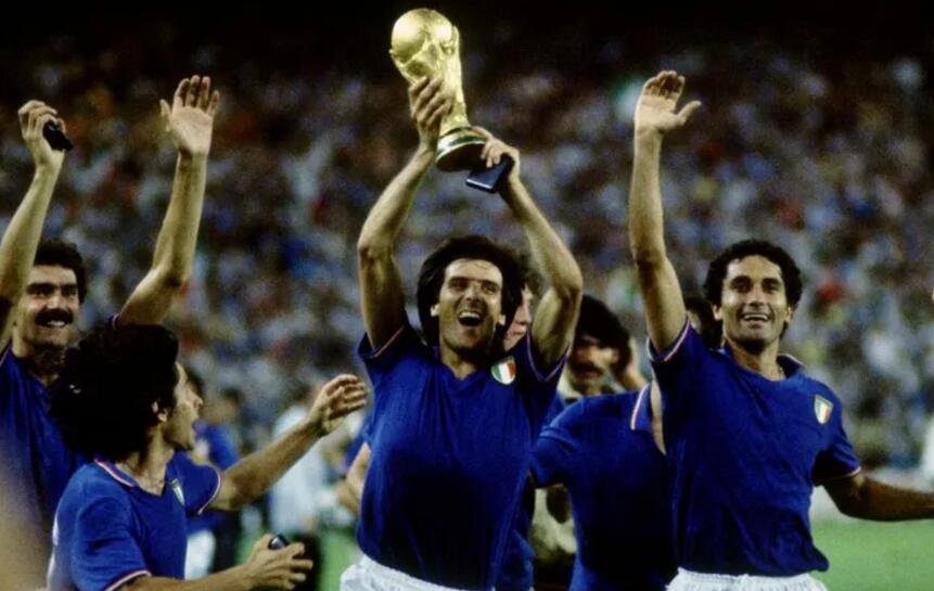 意大利卡塔尔世界杯小组赛成绩(1978-1998世界杯：亚军皆输2场，阿根廷成绩最棒！期待梅西圆梦)
