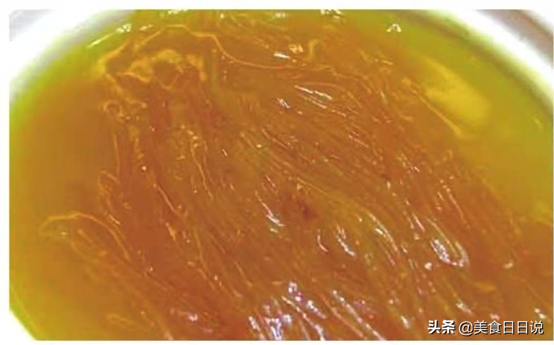 鱼翅的泡发方法（在家学做菜之人造鱼翅的处理方法）