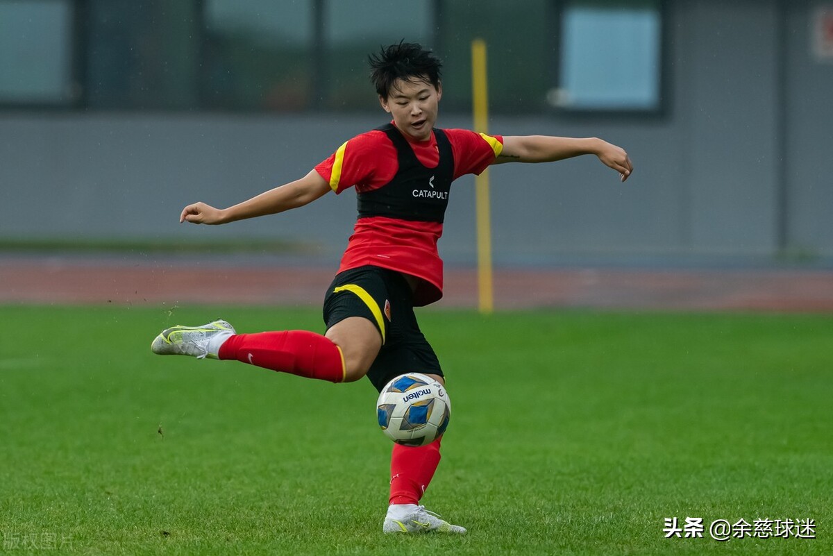 中国女足出征东亚杯：回首亚洲杯踌躇满志，展望世界杯高瞻远瞩