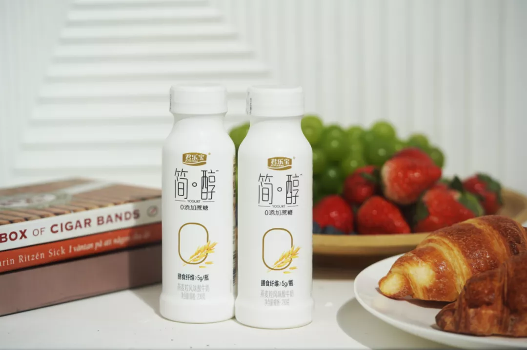 "涨芝士啦"芝士酸奶的君乐宝乳业再次推陈出新,开创"0添加蔗糖"品牌