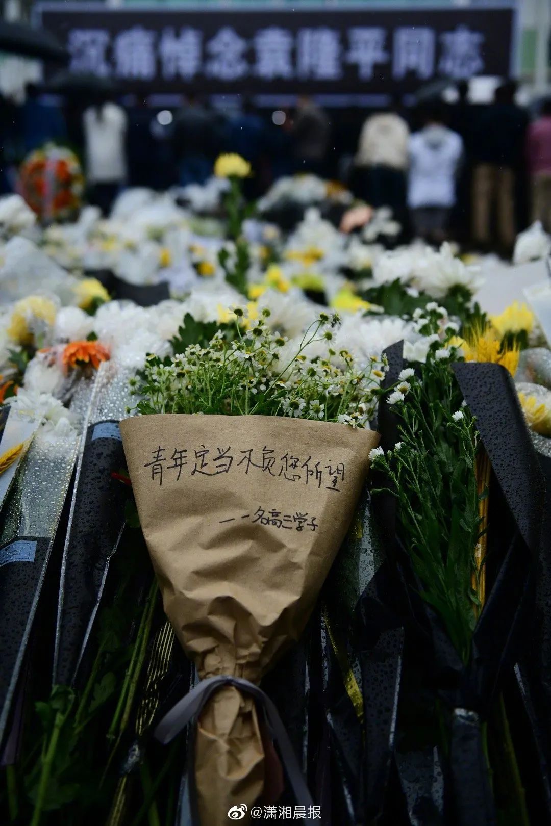 震撼！100张照片带你回顾2021，疫情第二年，这些事永远难忘...…
