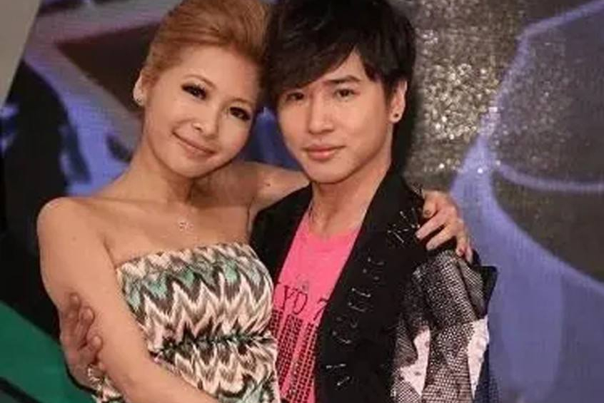 欧弟跨界相声行业无起色，转行直播带货，落魄到快没工作？