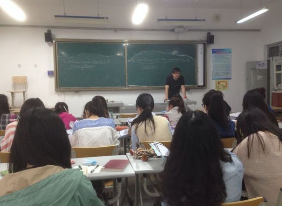 最年轻的院士卢柯：16岁上大学，30岁成博导，曾斩获多项国际大奖