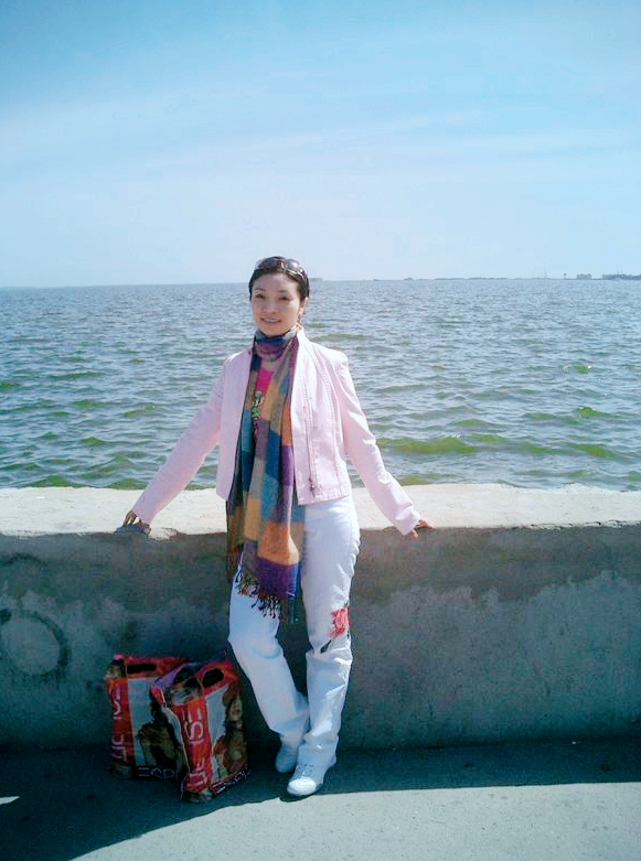 李丹阳：25岁成名，参加14次春晚，有孝心爱唱歌热衷公益的歌唱家