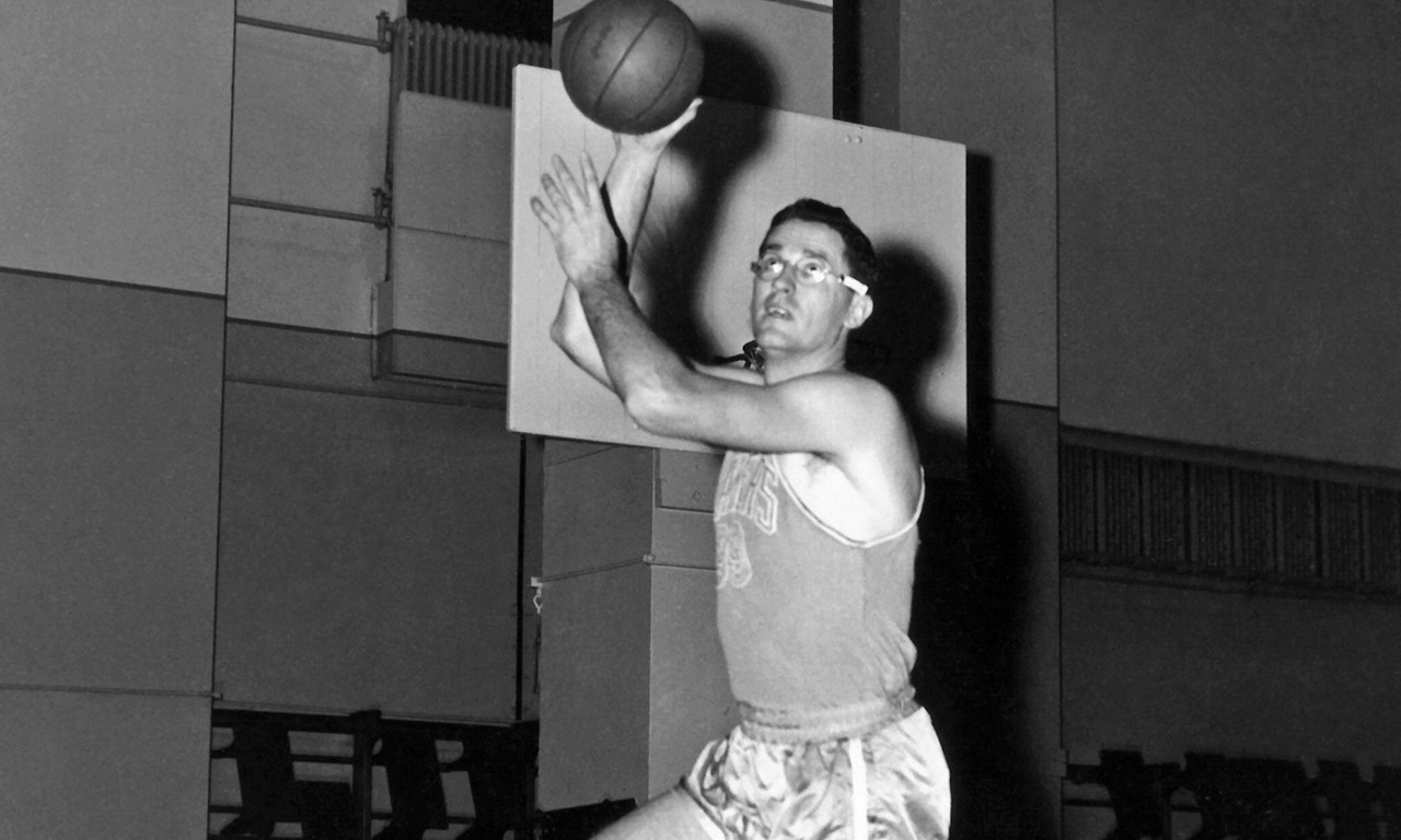 nba奪冠后為什么要戴眼鏡（籃球眼鏡的NBA歷史）