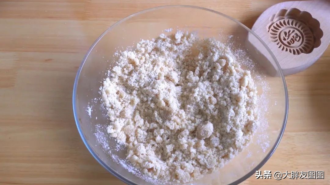 1斤大米加1把花生米，教你做又酥又香的炒米饼，比买的好吃