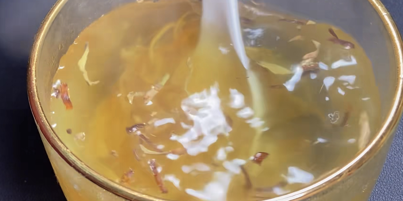 橘子皮加生姜，88岁老人长寿秘方，每天一杯，腿脚有力身体好