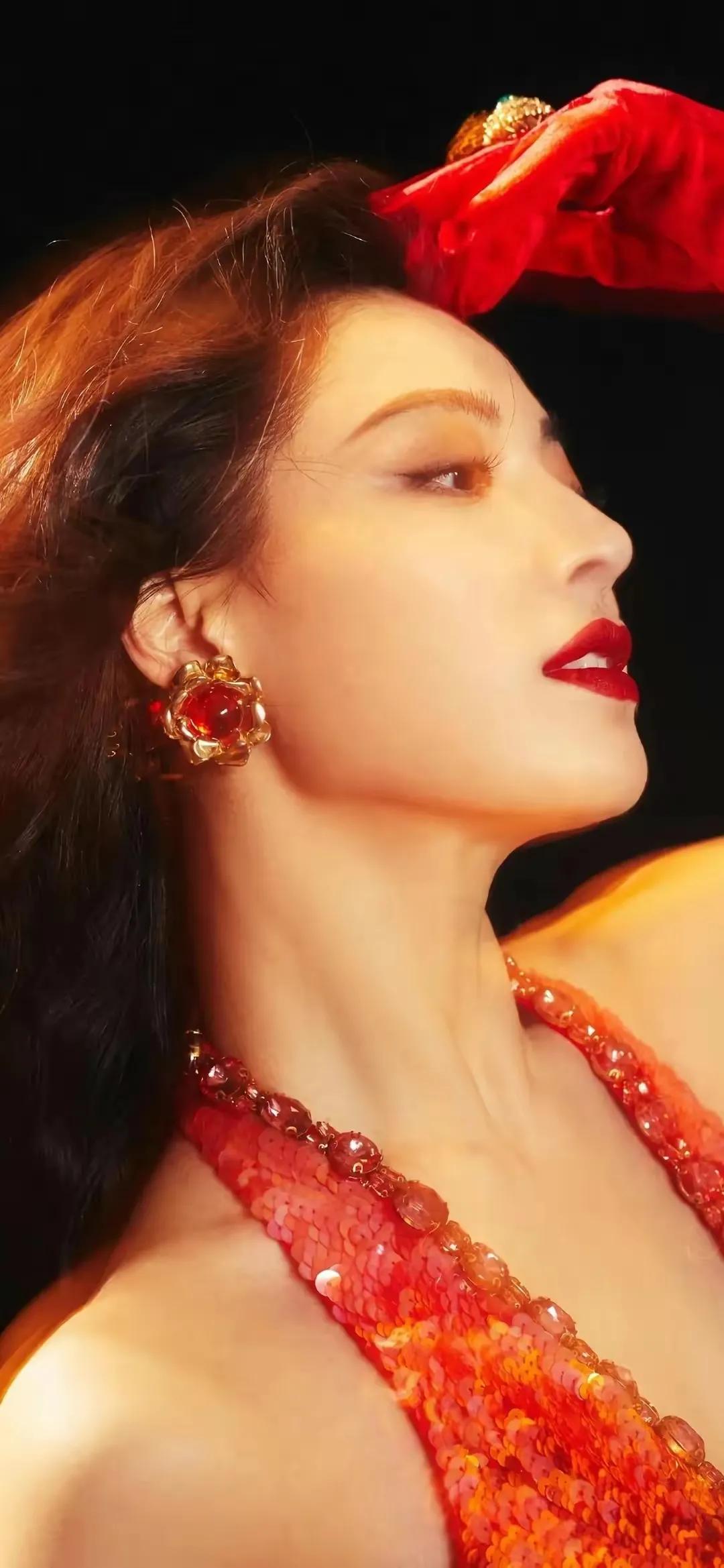 高圆圆、古力娜扎、蔡文静美图大赏，微微一笑很倾城