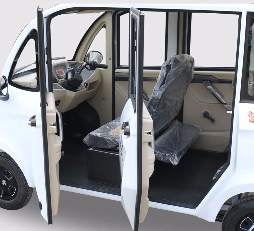 2款四轮电动篷车来了,续航120里左右,可乘4人,价格不过万