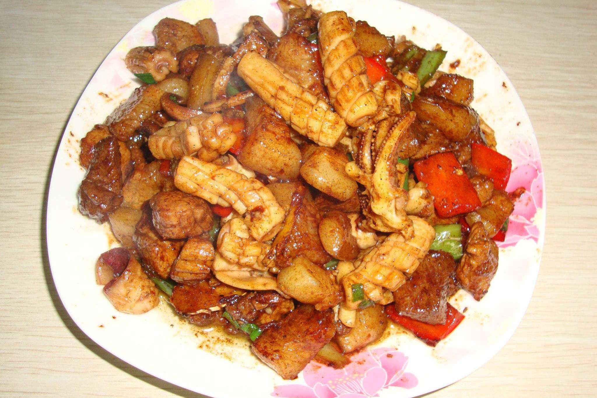圖片[1]-【五花肉炒魷魚】做法步驟圖 美味過癮 讓人食欲滿-起舞食譜網