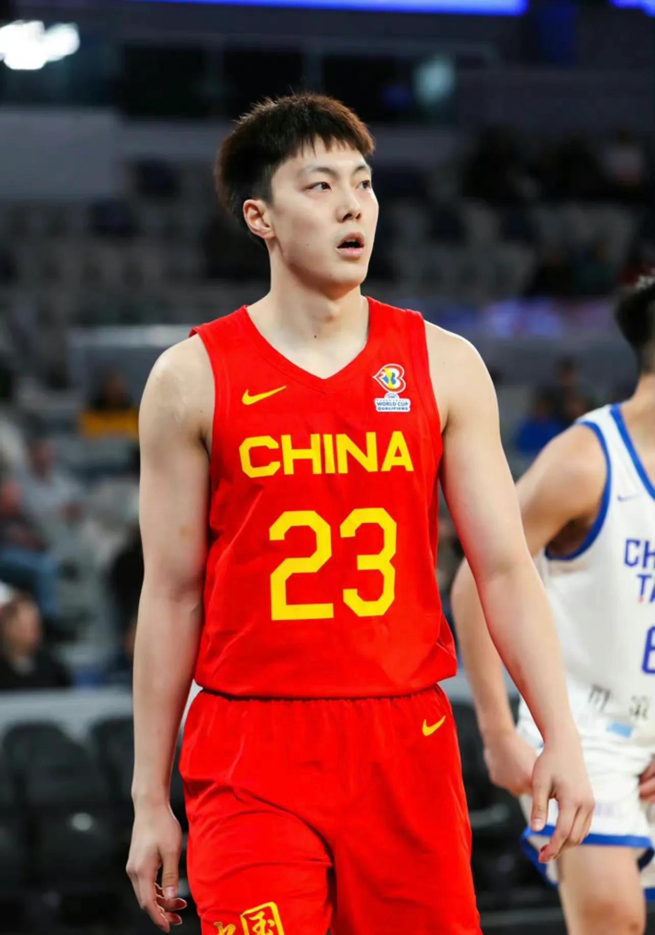 不留情面！中国男篮大胜中国台北提前锁定小组赛第二轮资格