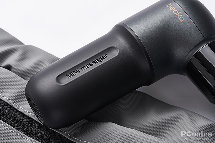 nba球员为什么手上戴胶圈（轻量时代就要迷你有力 倍益康筋膜枪HL2评测）