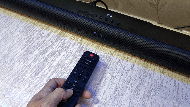 如何让客厅变成KTV？JBL KTV 350回音壁K歌不停