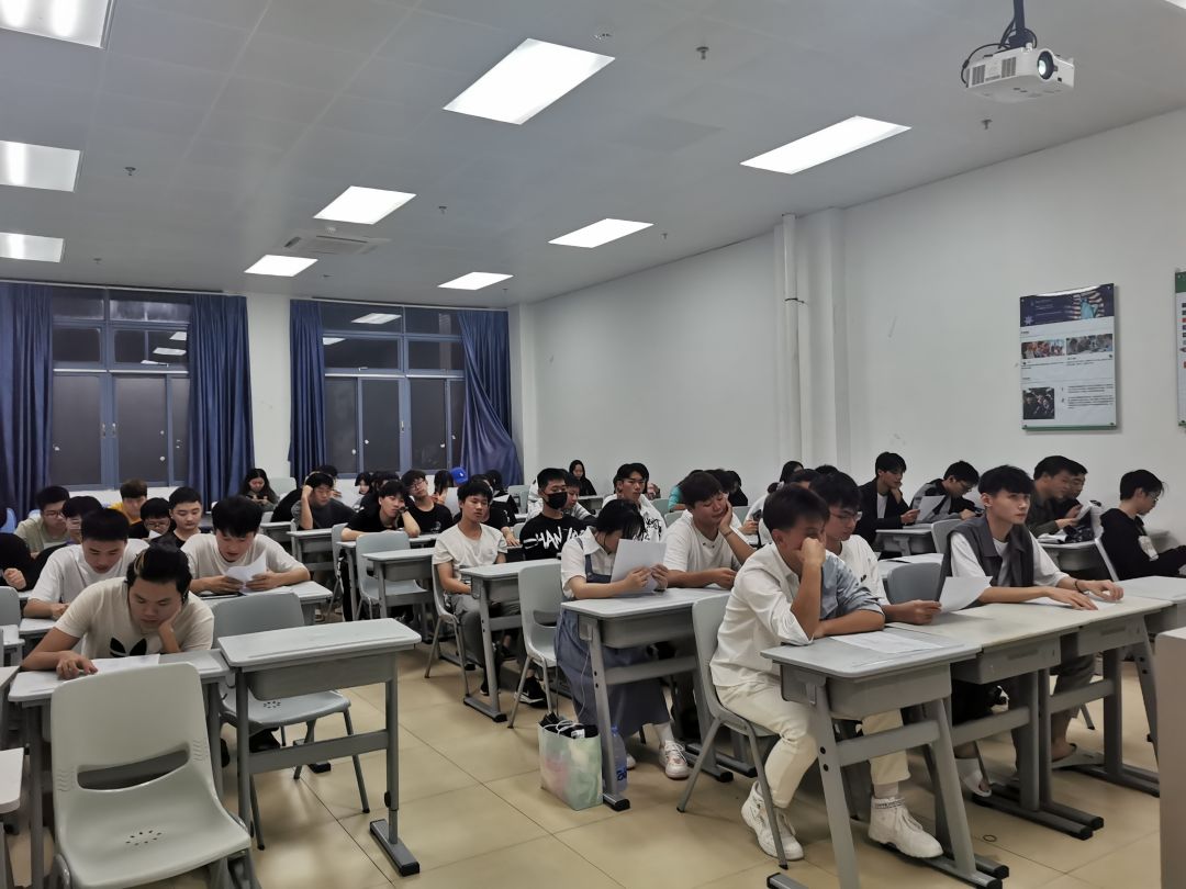 珠海科技学院继续教育学院 | 美好的校园生活等你来开启